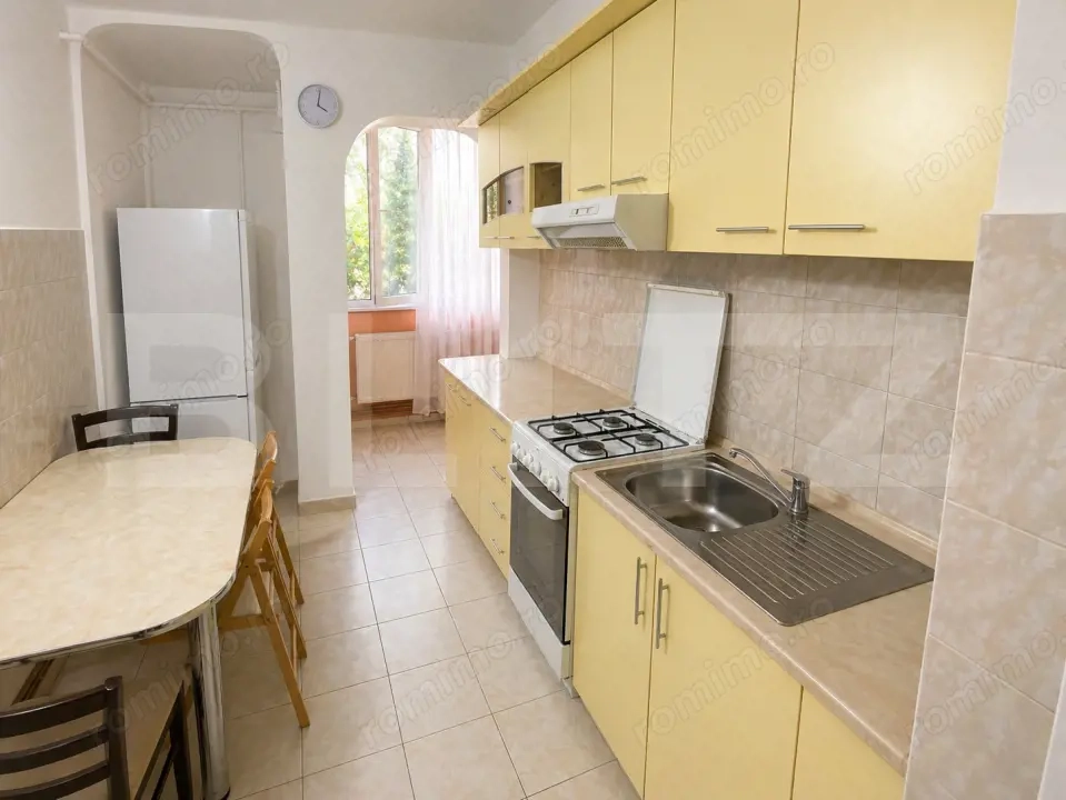 Apartament, 2 camere, 2 balcoane, parcare, boxa și pivnița, Gruia