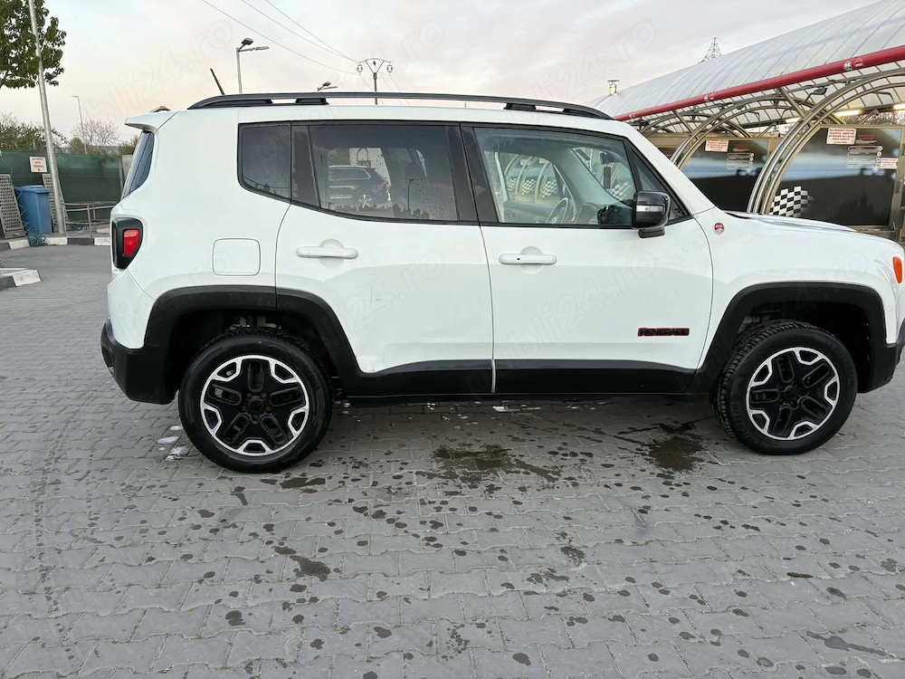 Vând jeep renegade 