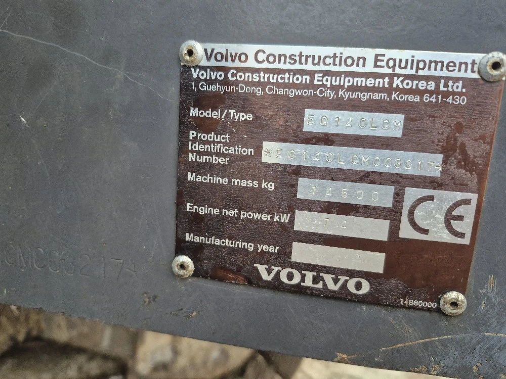 Vand Excavator Volvo EC 140