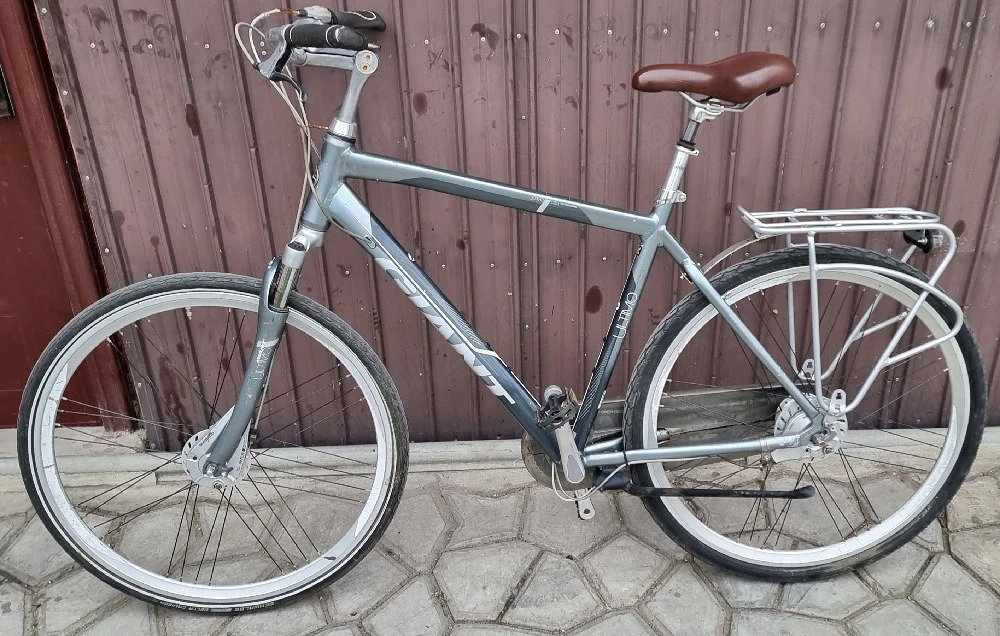 vand bicicleta giant ultimo