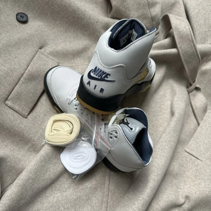 Pantofi Sport Air Jordan 5 Retro A Ma Maniere Dawn - 100% originali