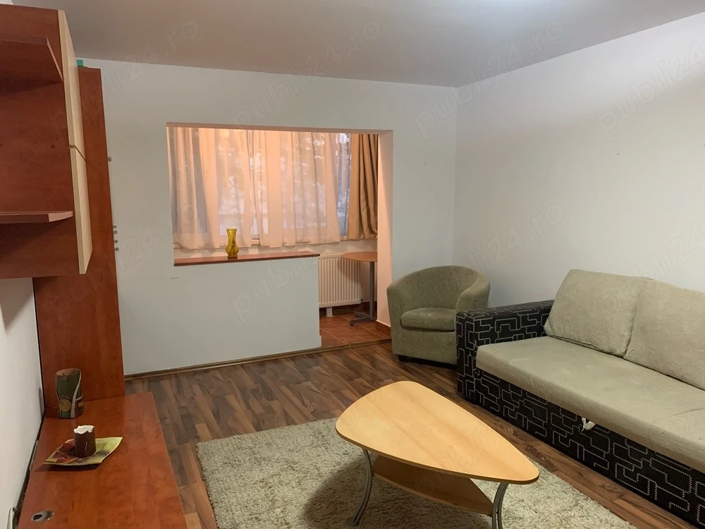 Închiriere apartament 3 camere decomandat   Zona Soarelui, Mareșal Ctin Prezan