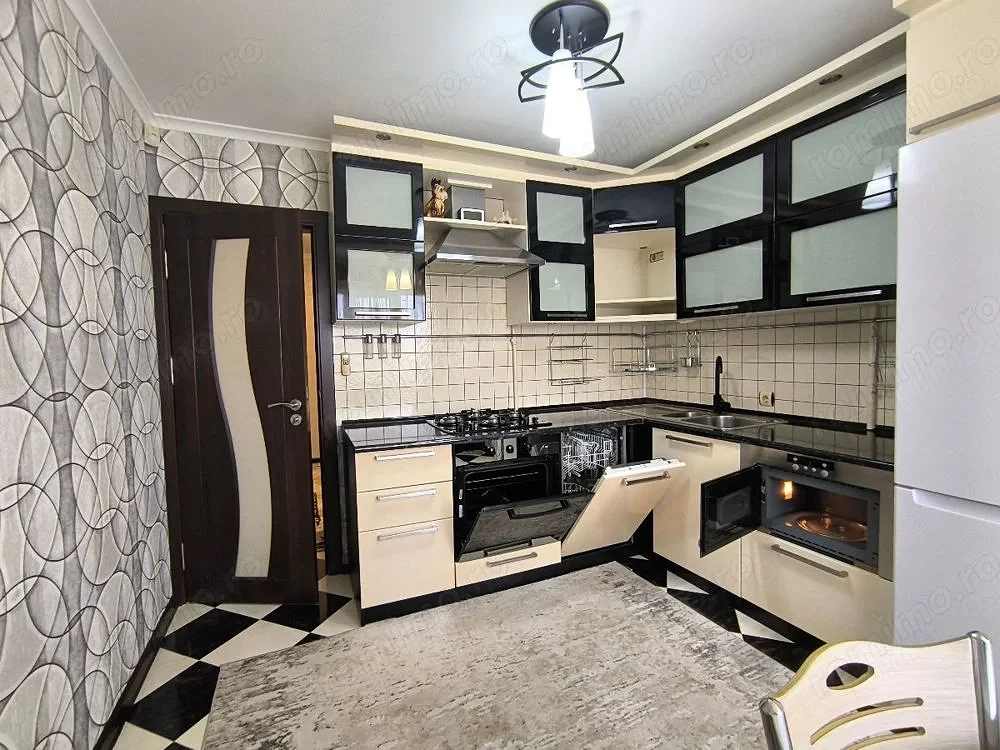 Apartament cu 2 camere in zona Lipovei 