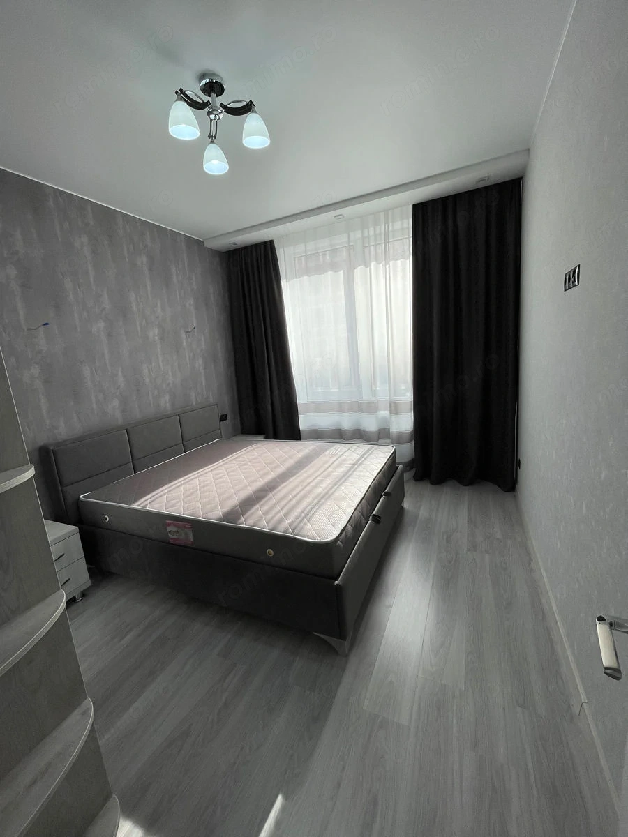  apartament de 2 camere de vanzare in zona Piață Sudului aproape de metrou. 