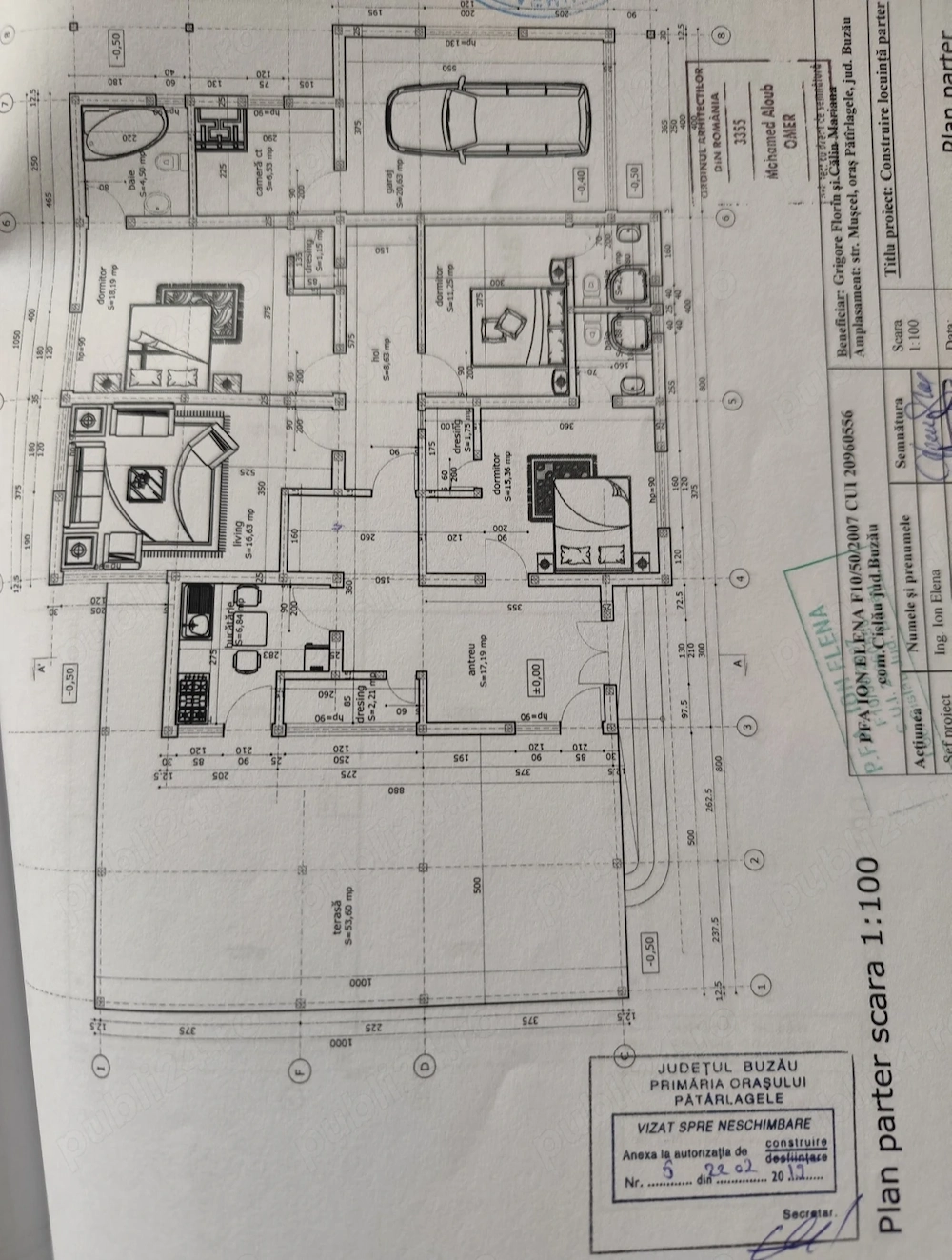Casă în construcție, aproape gata 