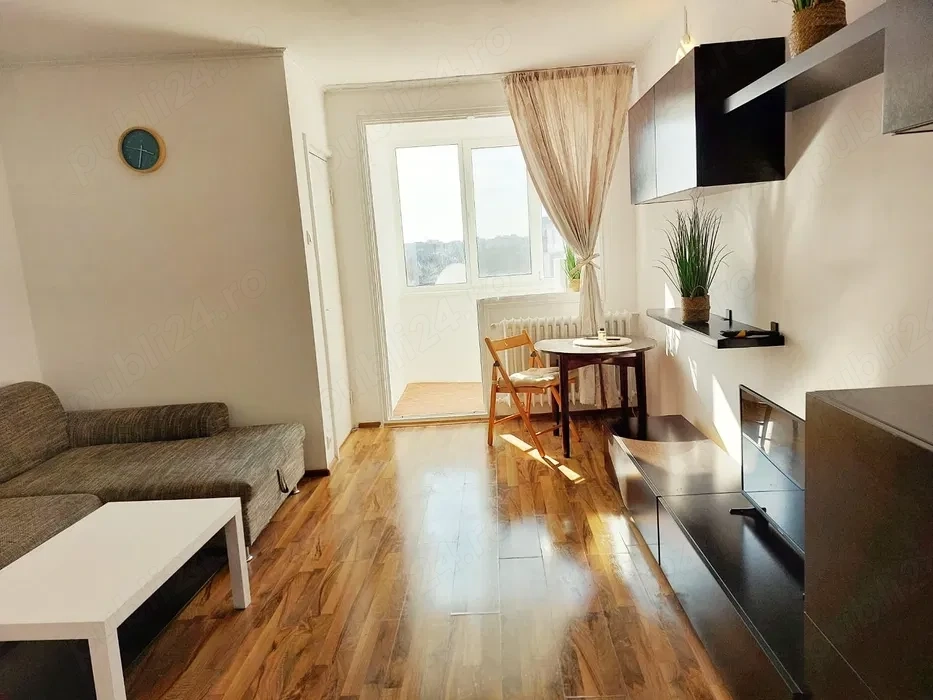 garsoniera costin georgian-metrou 5 minute-modern