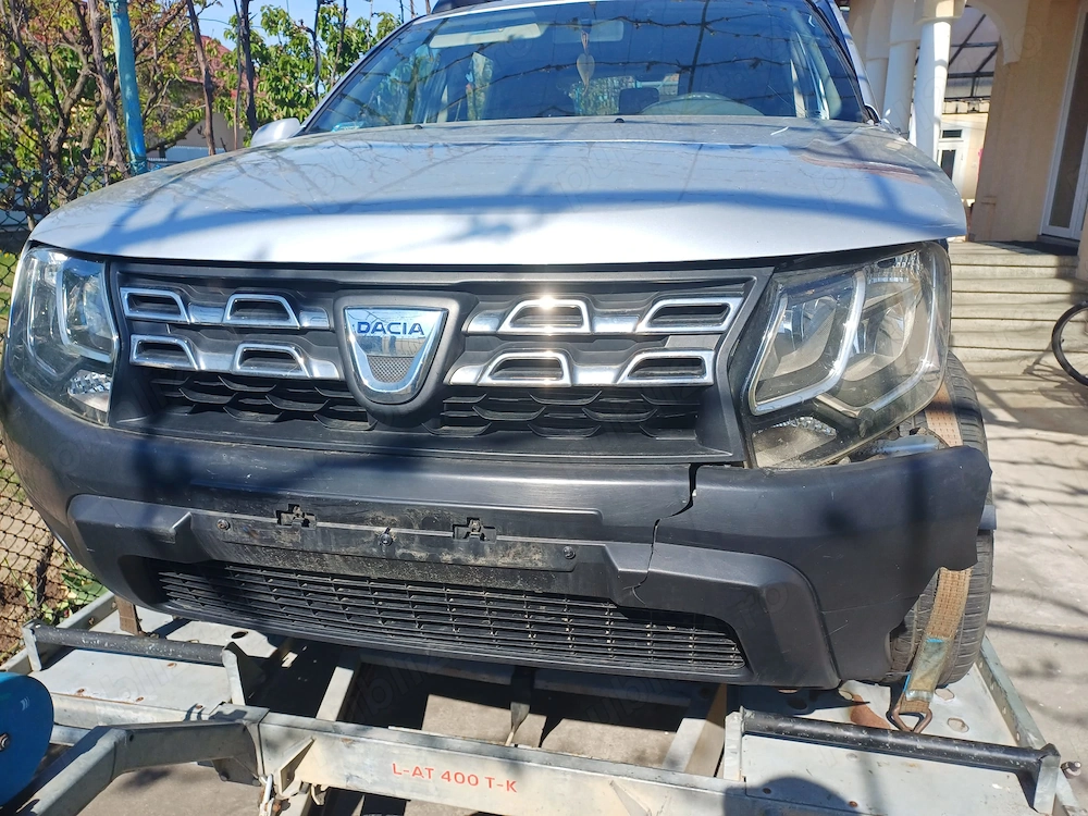 Dacia Duster 4 x 4 , an 2013 , motor 1.5 diesel, 110 cp