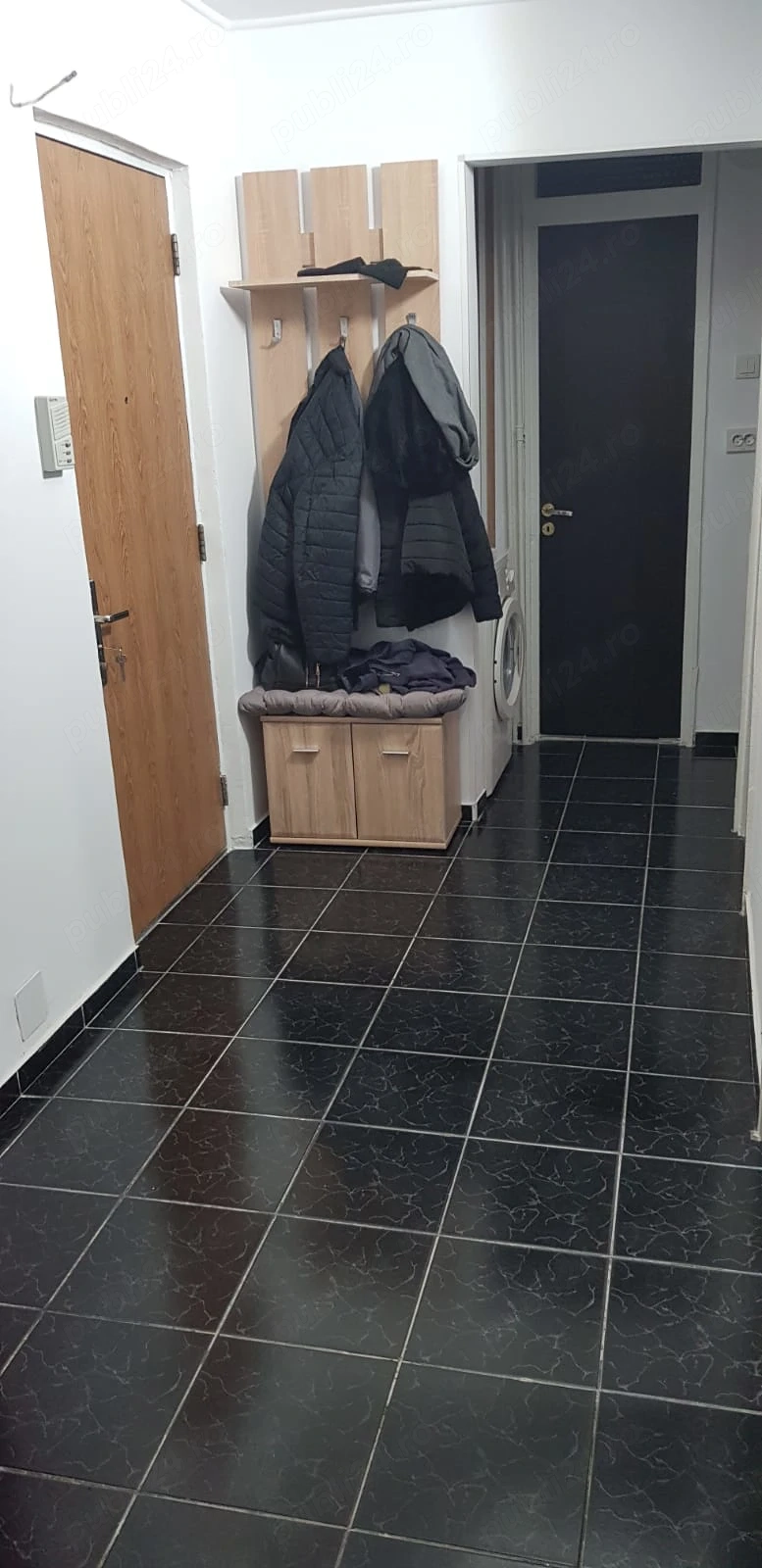 Vand apartament 3 camere Bucuresti zona Dristor