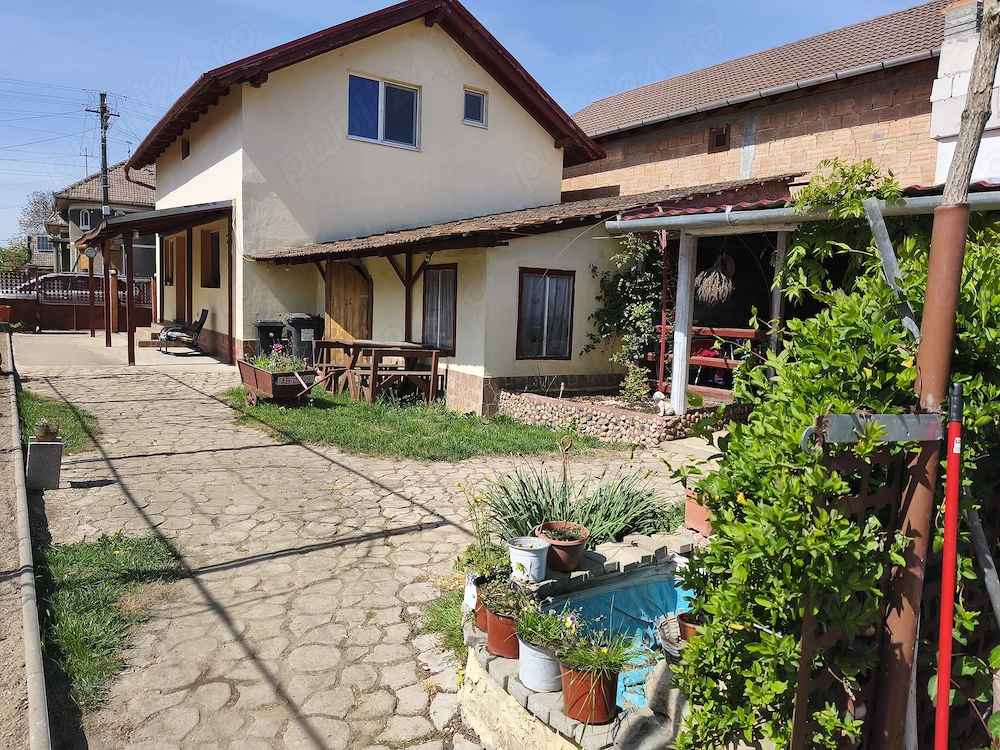  PREȚ REDUS ! Proprietar vând casa  Vințu de Jos 123000 Euro Negociabil ( de la 129900 euro )