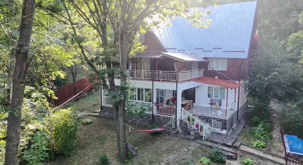 Domeniu de poveste în Breaza: Vilă cu 6.200 mp teren si vedere panoramică