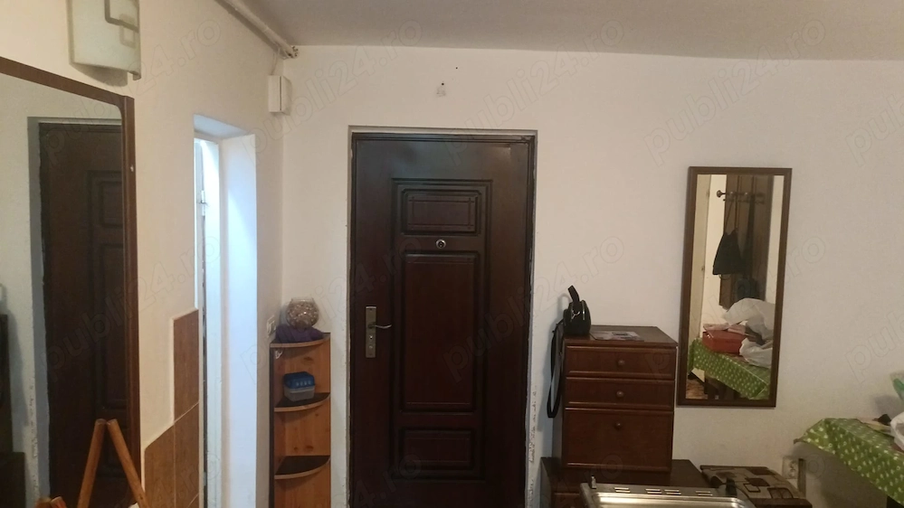 inchiriez garsoniera mare