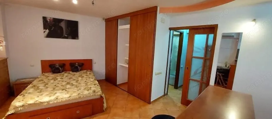 Sebastian, str. Barca