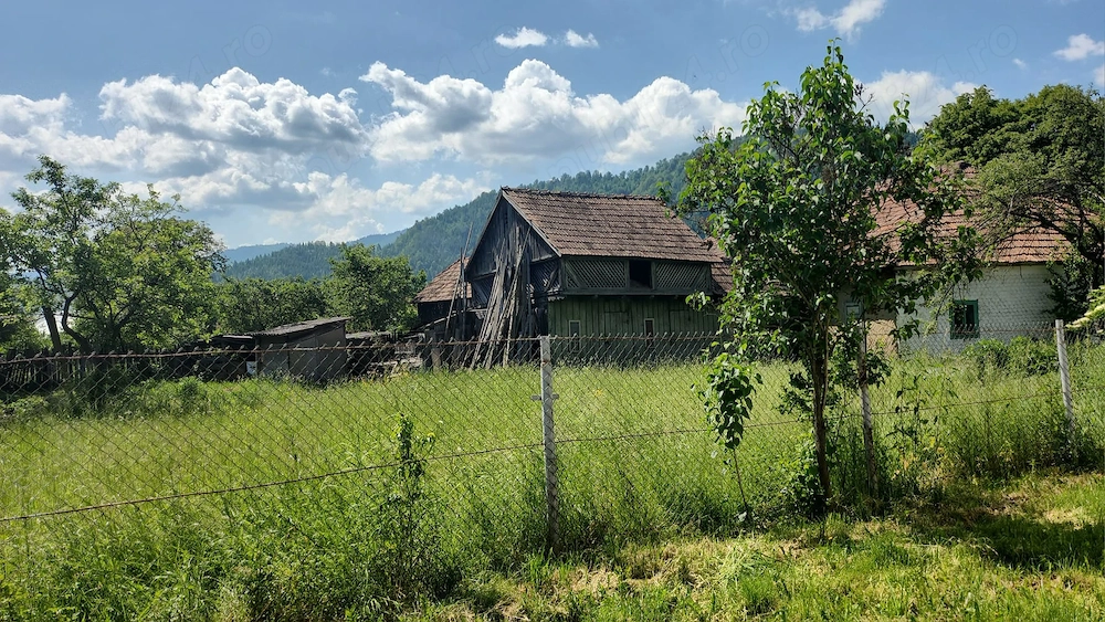 Vand Casa, Teren Intravilan si Extravilan Agas, Bacau