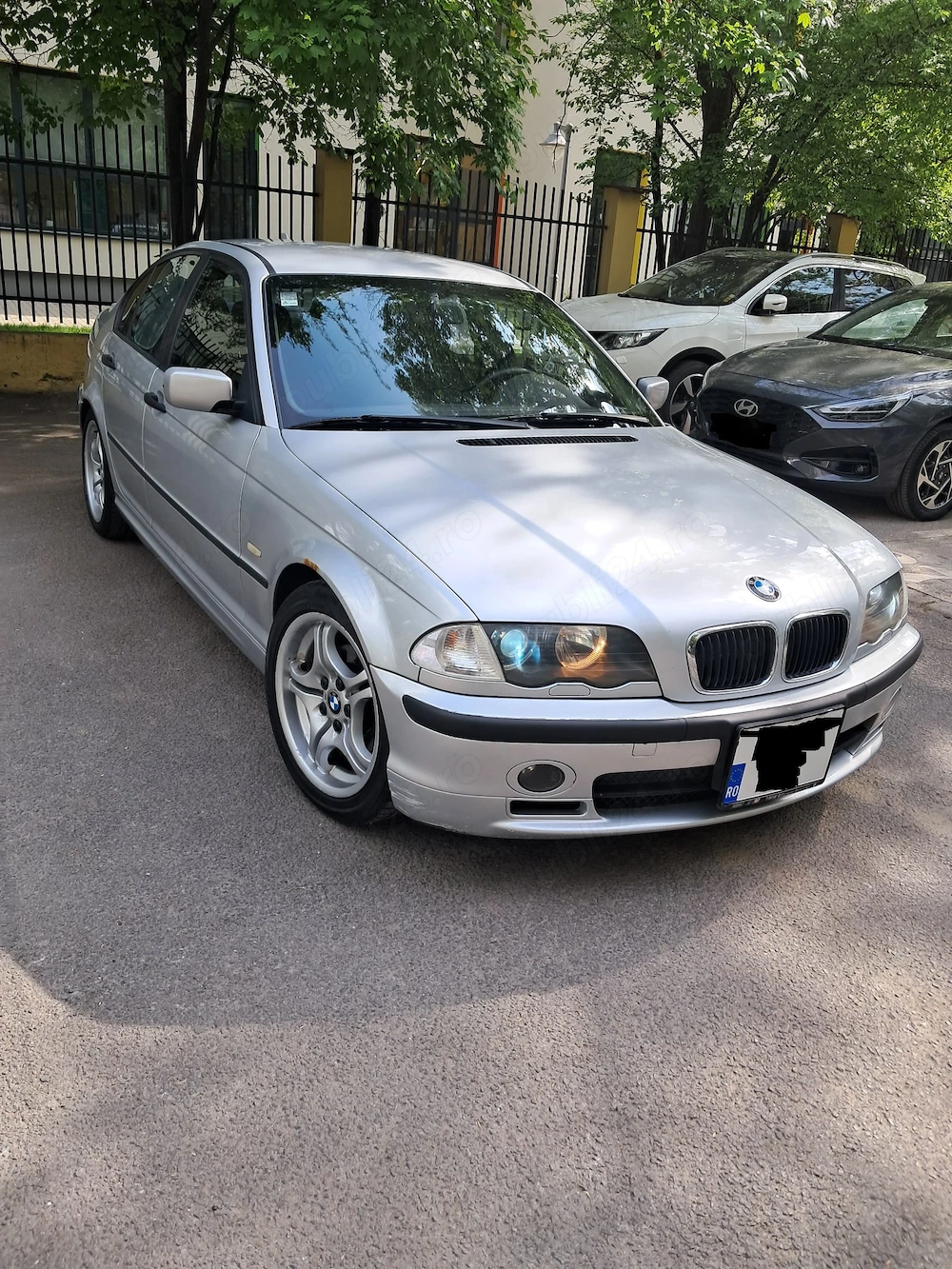 BMW E46 320d M-Pack | Jante Style 68 | Navi | Perdeluță Electrică |