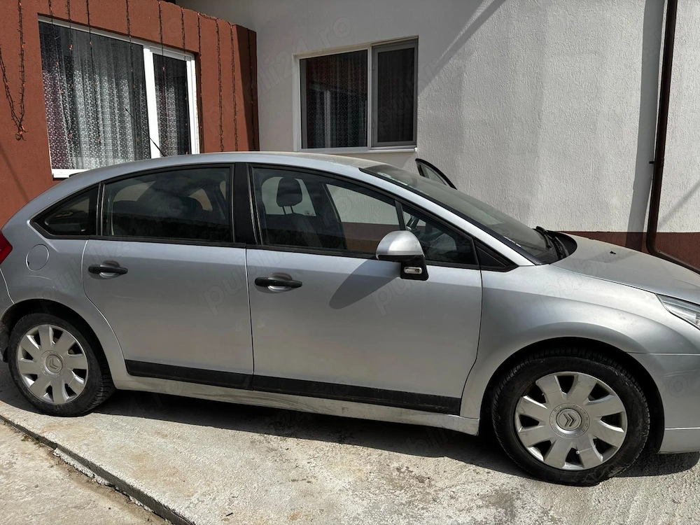 Vând citroen c4 