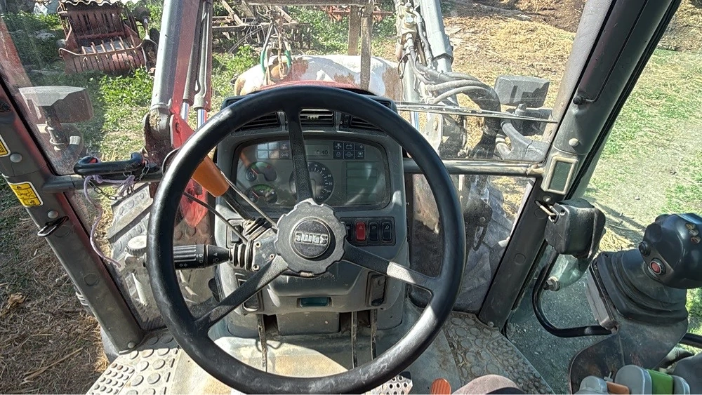 vand tractor same iron 130 