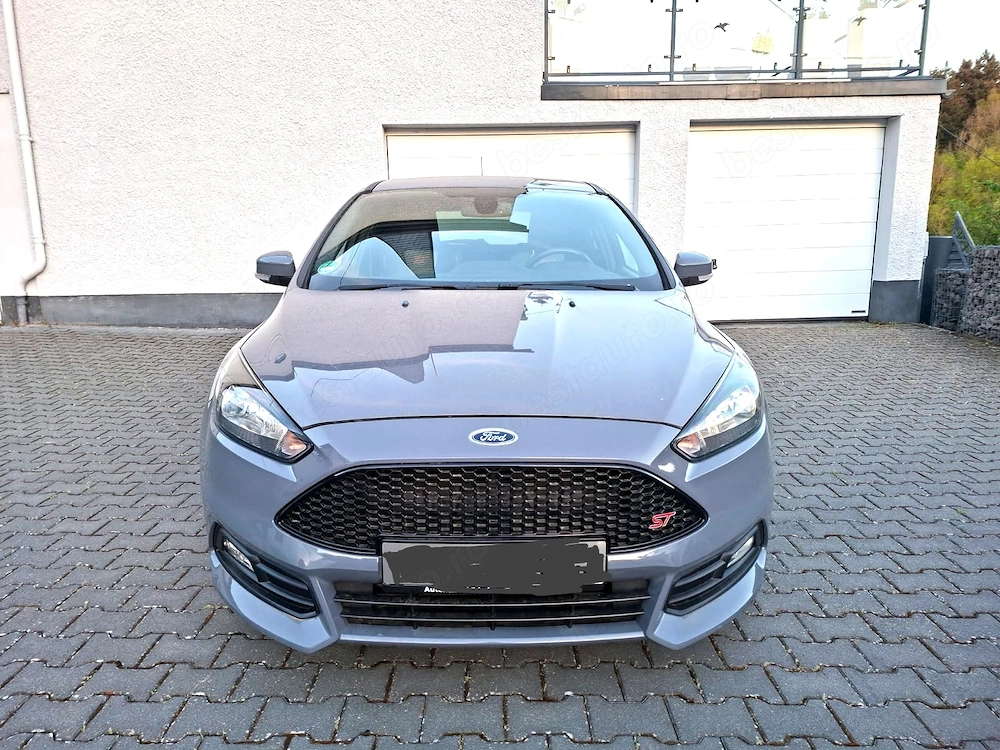 Ford Focus ST-An 2016--Benzină 2.0--cp 250