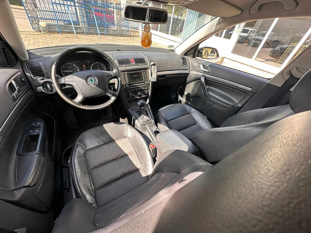 Skoda Octavia 2 cash sau rate