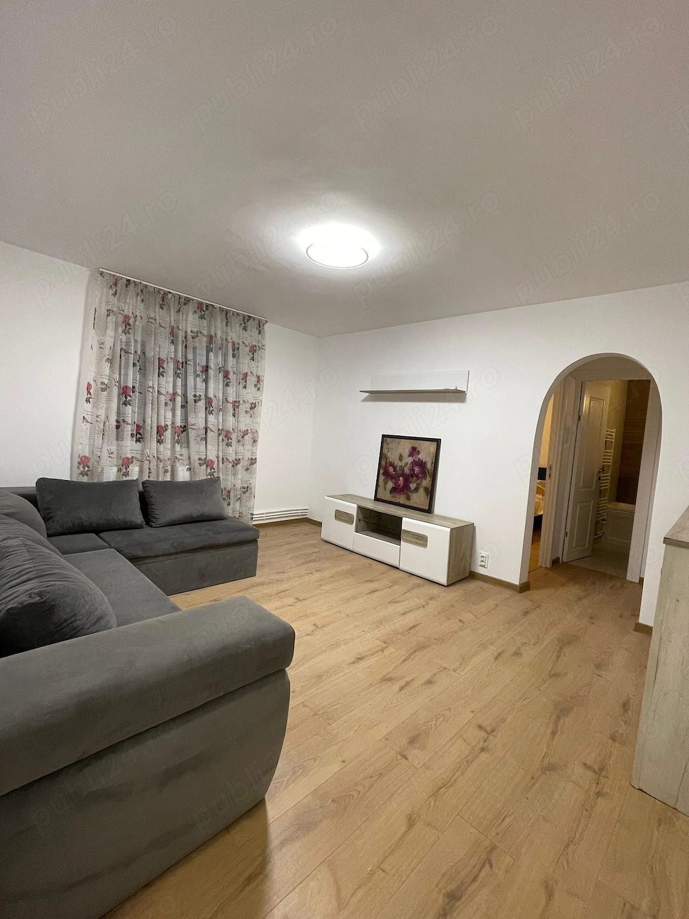 Inchiriez regim hotelier m6 