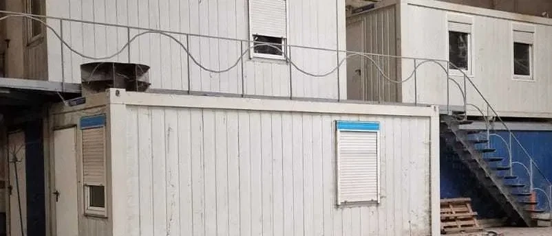 Inchiriez Container!