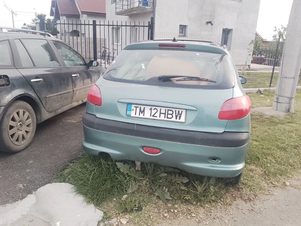 dezmembrez peugeot 206 1,9 d