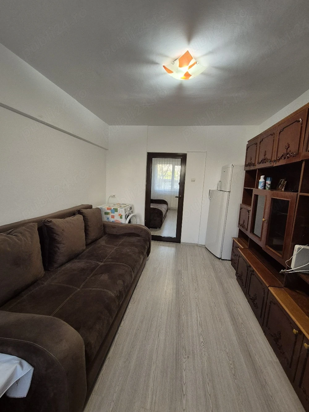 Garsonieră de vânzare.