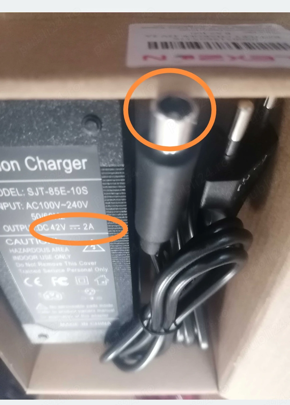 Incarcator trotineta bicicleta electrica 99 ron NOU  42v 2A model XIAOMI
