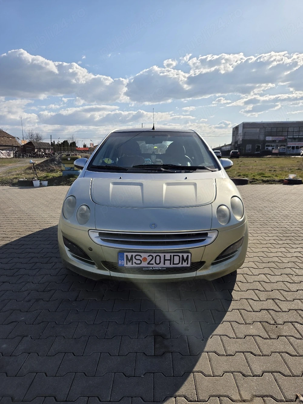 Vând Smart forfour