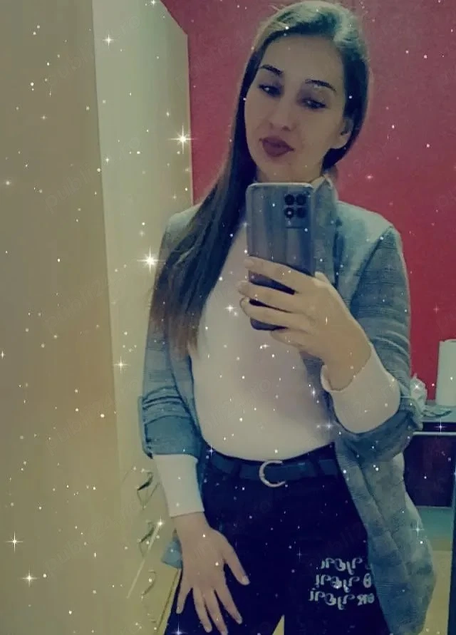 selena party girl fac si deplasari