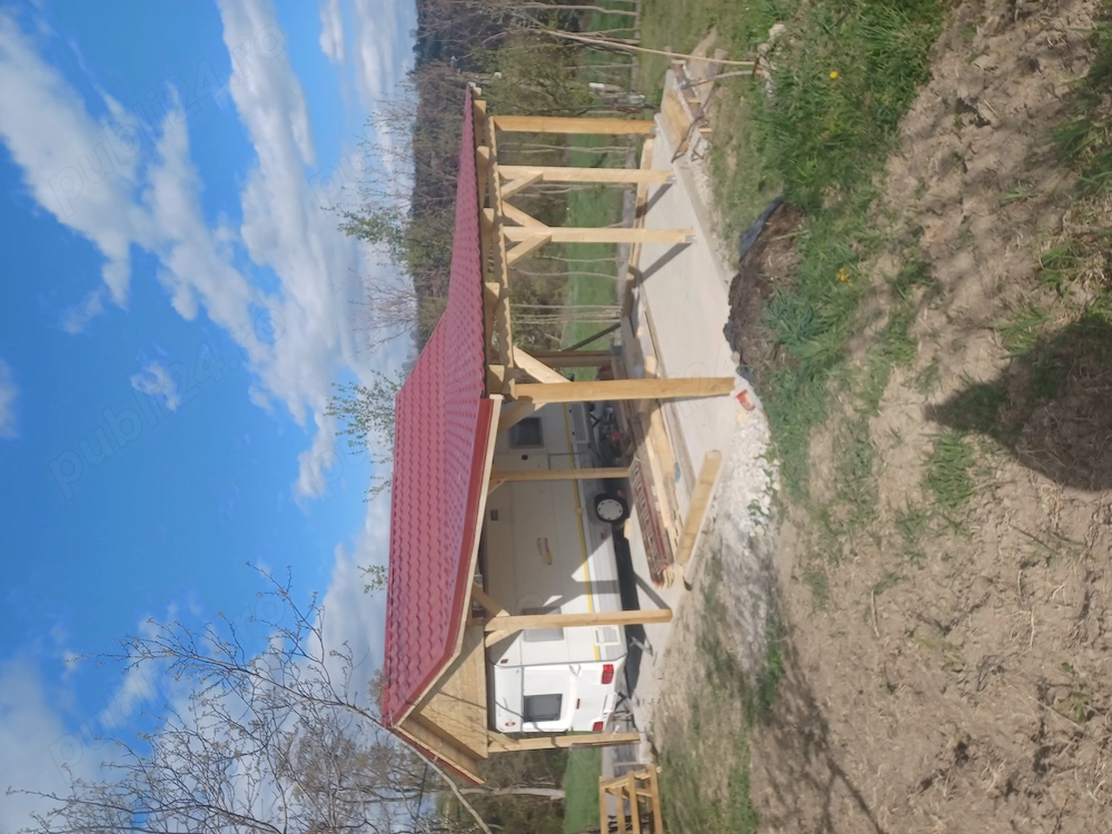 Teren intravilan 1o80 mp cu platforma și rulota acoperită!