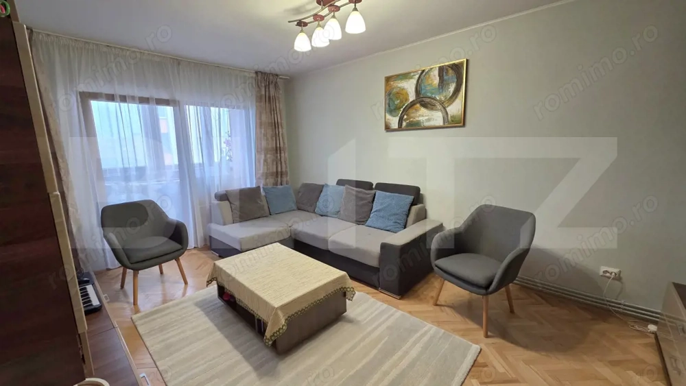 Apartament 3 camere decomandat, balcon, parcare, zona Calvaria Mănăștur