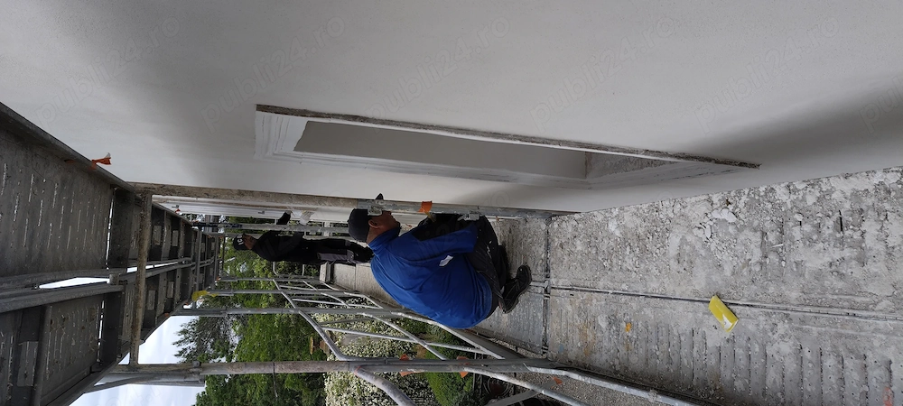 Echipa de muncitori finisori căutăm de lucru de lungă durată  cu plata saptaminal 