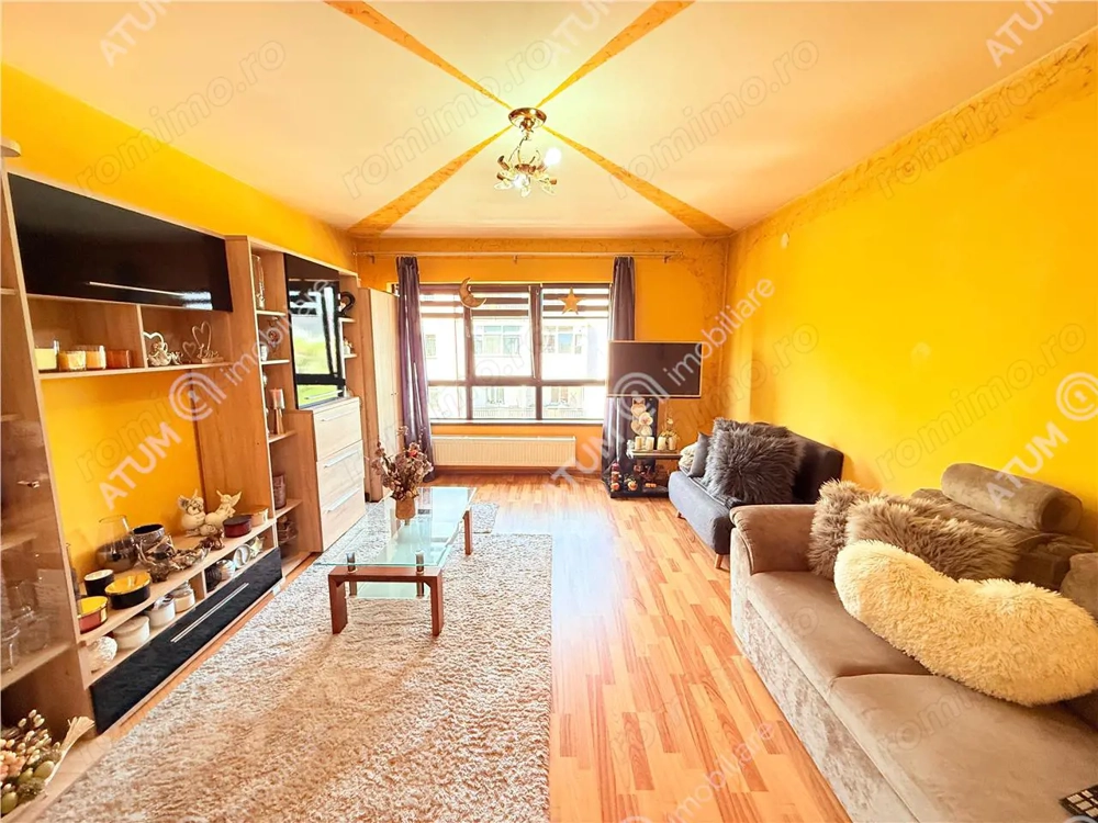 Garsoniera 44 mp etaj intermediar la cheie cu logie Selimbar Brana