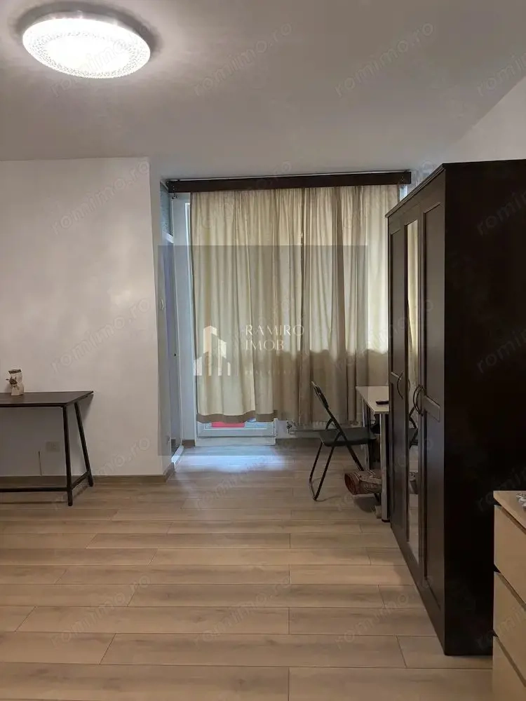 Garsoniera Calea Vitan / Mihai Bravu