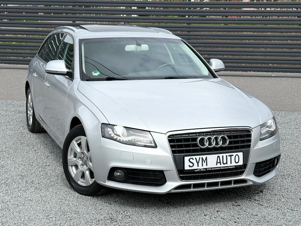 Audi A4 B8 Avant - 2.0TDI - 143Cp - Cutie Automata - Dublu panoramic 