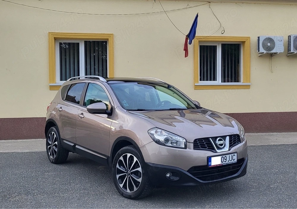Nissan Qashqai Tekna SUV 2.0 DCi 150 Cp 2012 euro 5 panoramic toate actele la zi fiscal pe loc 