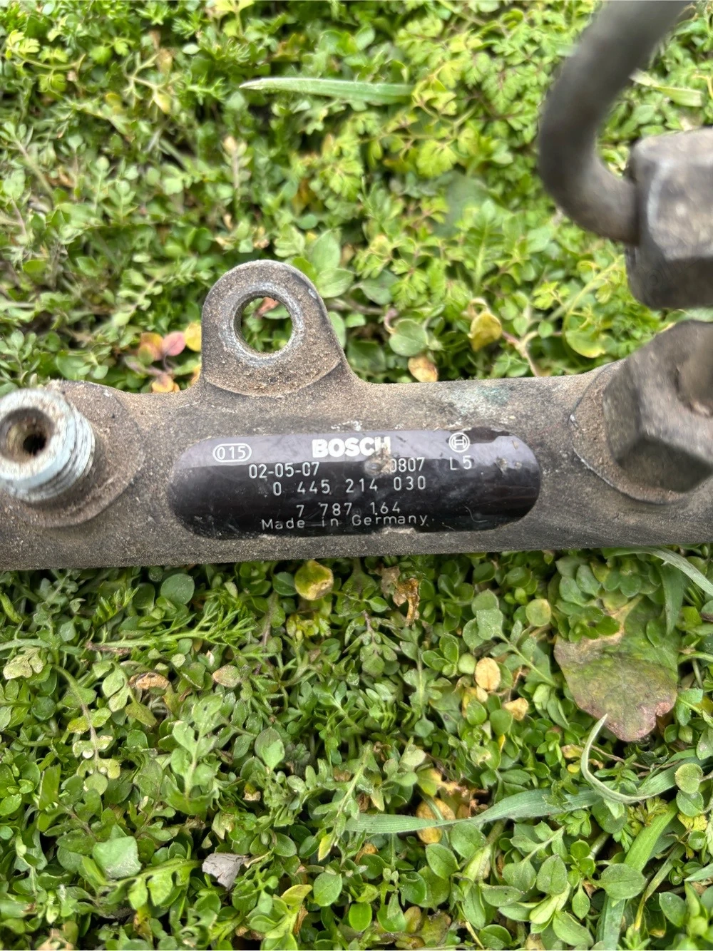 Vând rampă injectoare cu senzor regulator