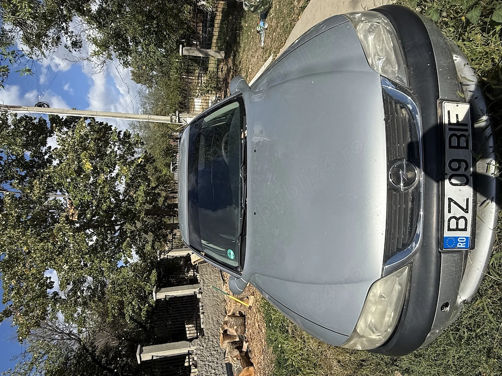 Dezmembrez Opel vectra B 