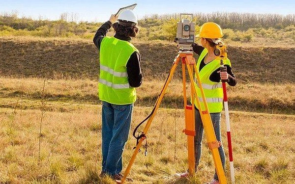 Angajăm Ingineri Topografi în Danemarca 