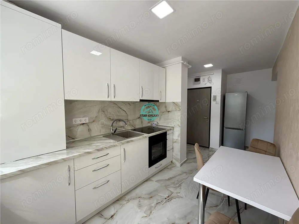 Apartament cu 2 camere de inchiriat, decomandat, in Cornisa