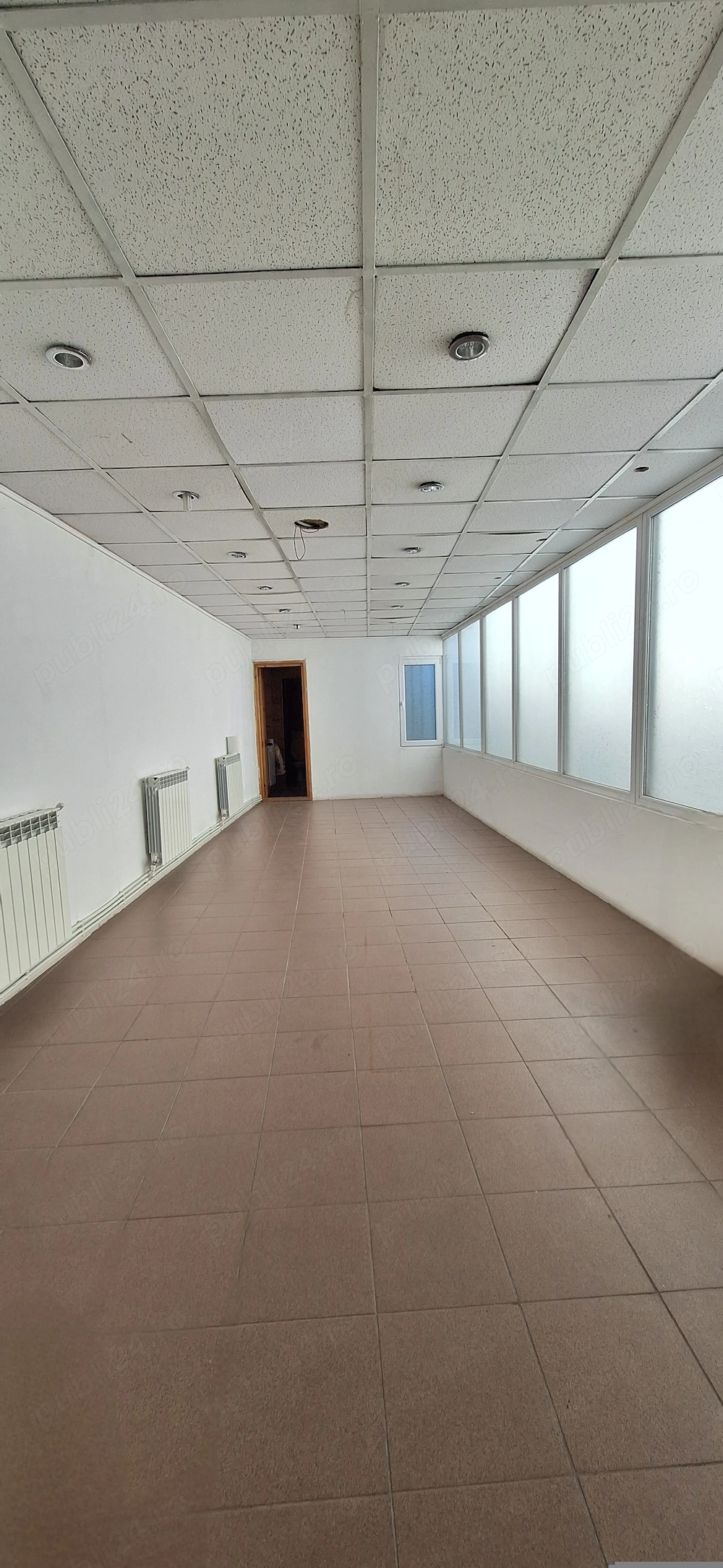 Închiriez spațiu birouri ultracentral str. Cuza Voda