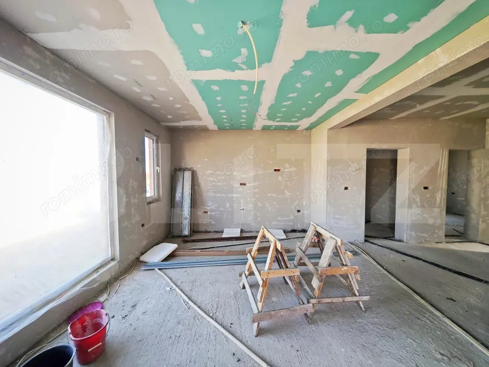 Casa rosu Osorhei | 553 mp | dublu front | potential mare