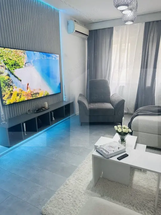 Apartament 3 camere, 78 mp, la cheie, etaj 1, zona Micalaca