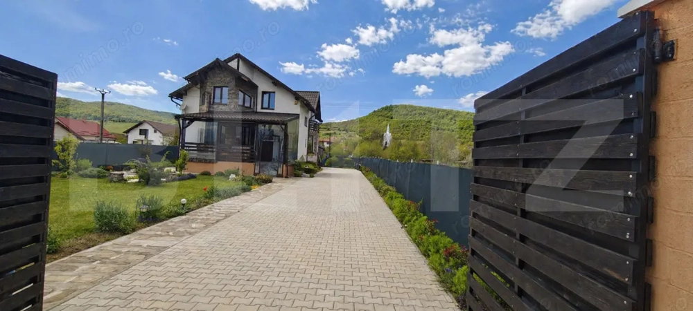 Casa deosebita cu teren generos -zona Viisoara ,Bistrita