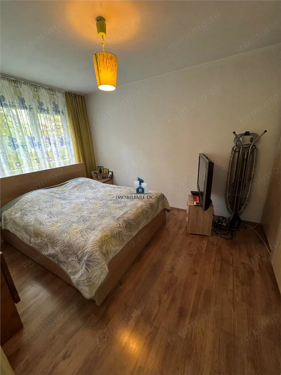 Apartament 3 camere Semidecomandat Berceni-Aliorului