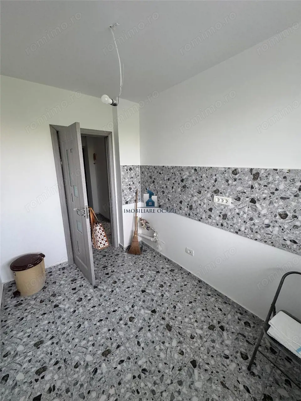 Apartament 2 camere Semidecomandat Berceni-Straduintei