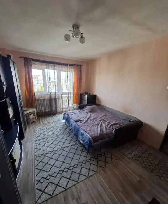 Apartament 3 camere | 77 mp total | Etaj 8/8 | Judetean -Centrul Civic– Brașov