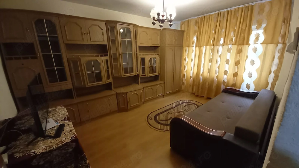 Închirieri apartament 