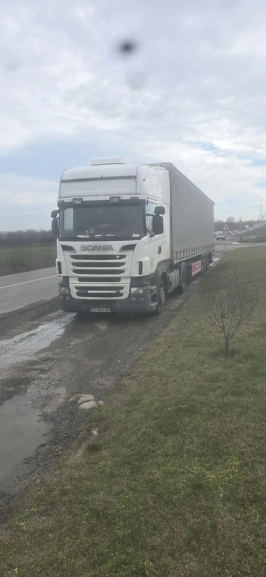 Vand  Scania r500 v8 si semiremorca Krone