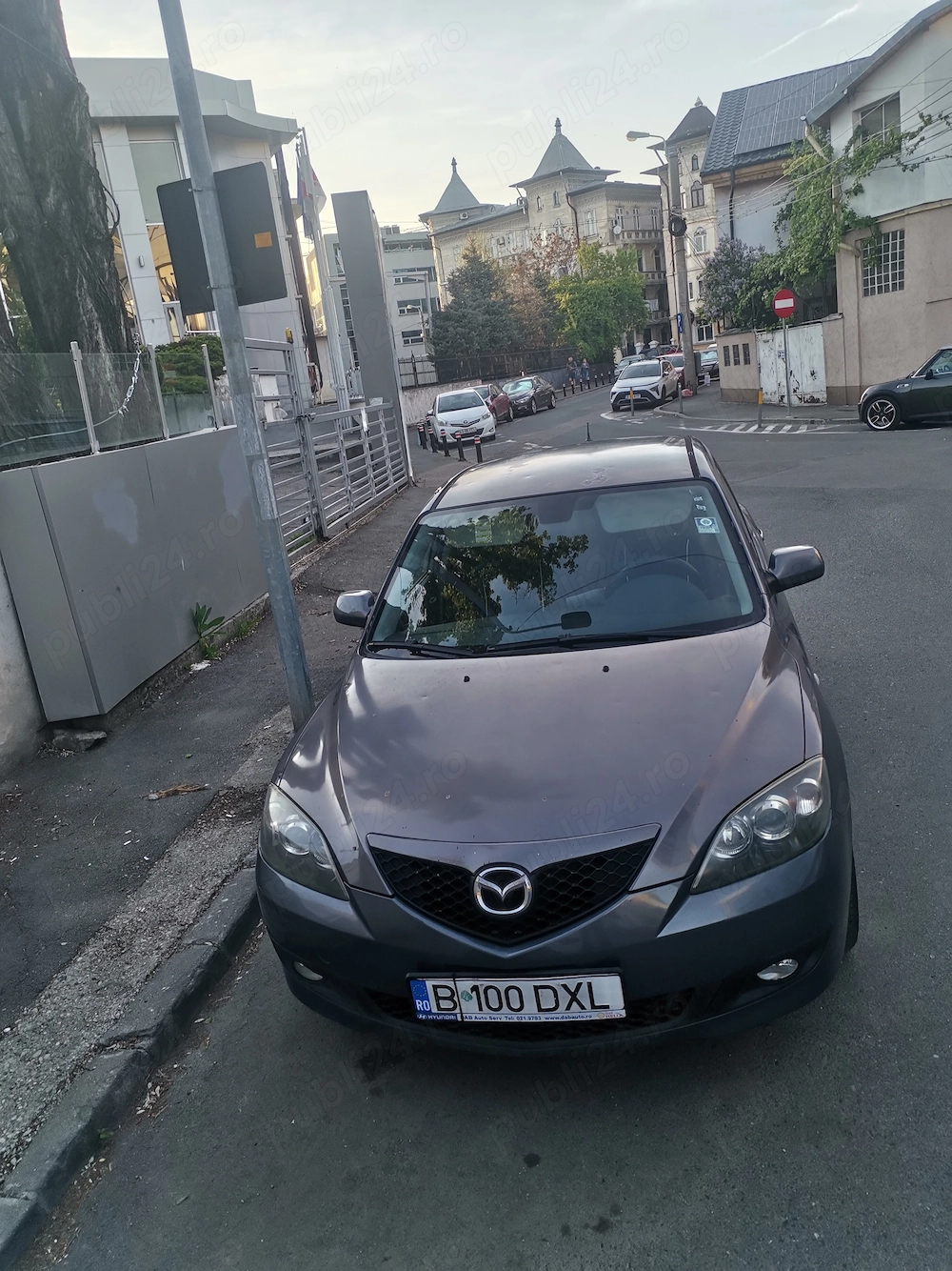 mazda 3!!!!!!!!!